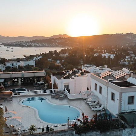 Queen Boutique Hotel Bitez Bagian luar foto