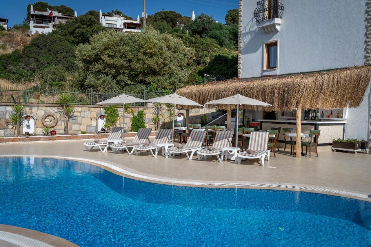 Queen Boutique Hotel Bitez Bagian luar foto